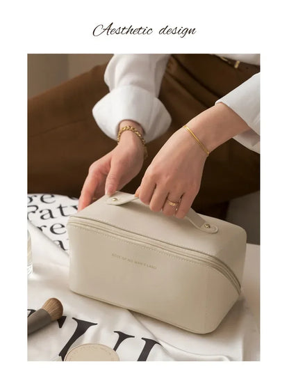 ✨Luxury Makeup & Travel Organizer Bag – Effortless Beauty On the Go!✨